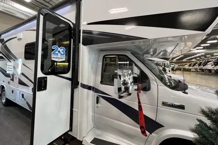 Dustin's Jayco Greyhawk Class C