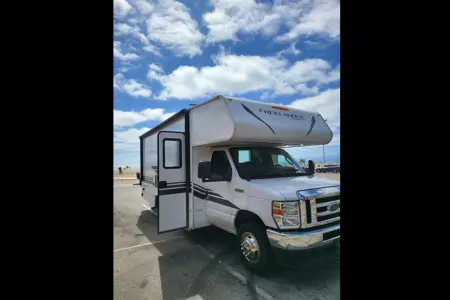 Coachman  Ford Wealth Wagon