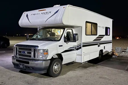 Coachman  Ford Wealth Wagon