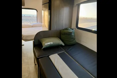 Coachman  Ford Wealth Wagon