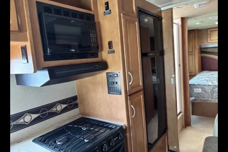 Scott's Winnebago Minnie Winnie Class C