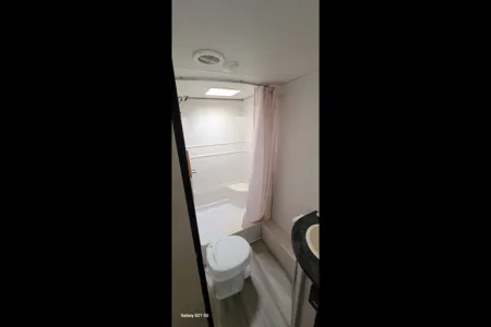 Tiny Home-Pathfinder Bunkhouse: Lightweight & Ready for Adventure Tracer 200BHSLE