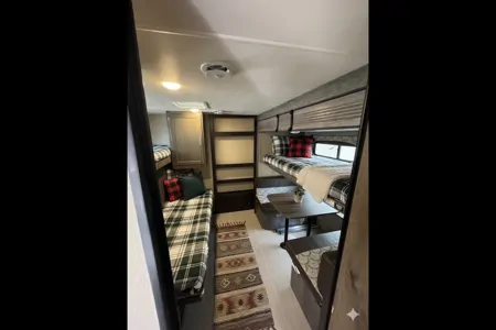 Ashley's Rustic Dutchmen Retreat