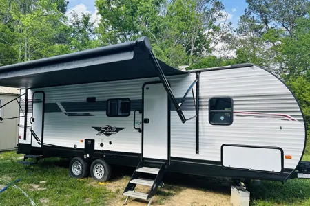 Forest River Shasta Oasis 26DB Travel Trailer