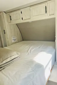 Forest River Shasta Oasis 26DB Travel Trailer