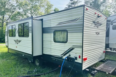 Forest River Shasta Oasis 26DB Travel Trailer