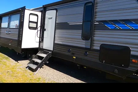 Josh & Brianna’s Northern Adventure Forest River Salem Travel Trailer