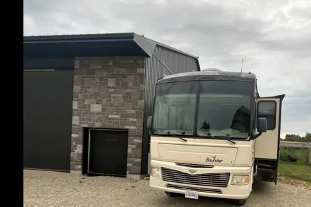 Corey's Fleetwood 36 Class A