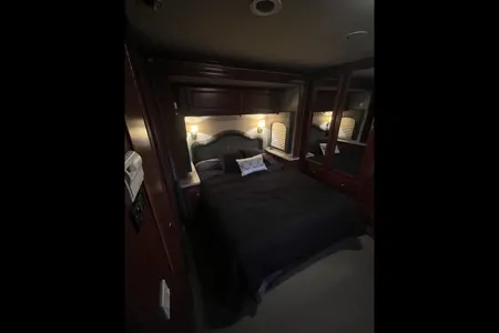 Corey's Fleetwood 36 Class A