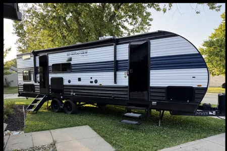 Brandon's Forest River Cherokee 264DBH Travel Trailer
