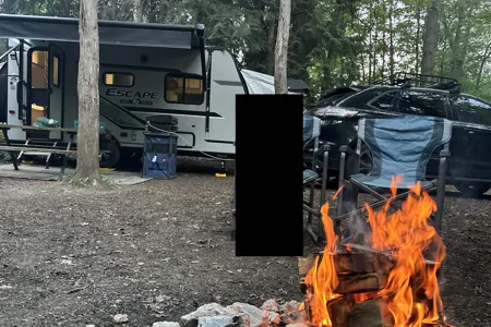 ✨ STRESS-FREE GETAWAY ✨ | We Deliver & Set Up! | Sleeps 6 | Modern Hybrid