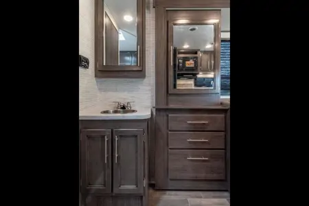 James and Desiree's Family Friendly Home on Wheels
