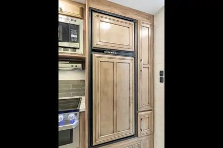 Mike & Cindy's Entegra Coach Odyssey 29V Class C