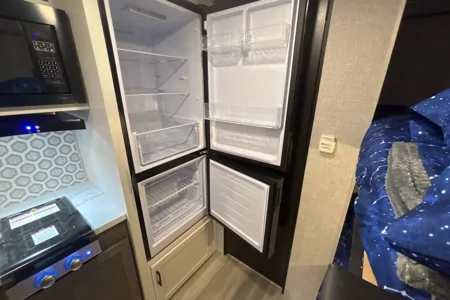 King Family’s Highland Ridge Open Range Travel Trailer (SUV towable)