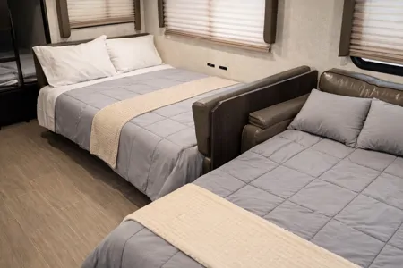 Meet "Rudy"- Starcraft Launch Travel Trailer