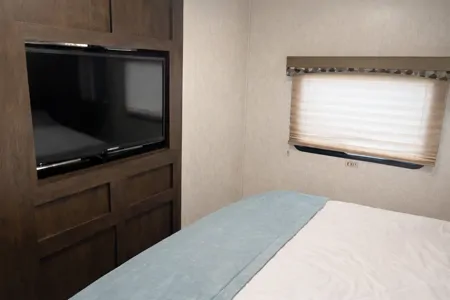 Meet "Rudy"- Starcraft Launch Travel Trailer