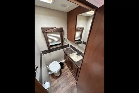 Nor-Cal RV Rental Jayco Greyhawk 31FK Class C