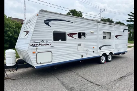 Mazerolle’s Jayco Jay Flight 29 BHS Travel Trailer