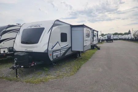 Daniel Coachmen Apex Roulotte