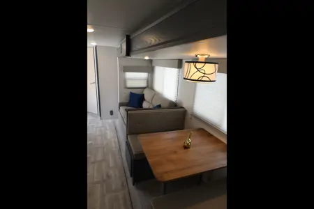 Adventure-Ready 2024 Prime Time Tracer 28BHS Travel Trailer