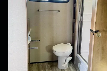 Barb 's Grand Design Imagine 2600 RB Travel Trailer