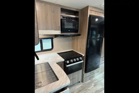 Mike's Grand Design Imagine 2910BH Travel Trailer