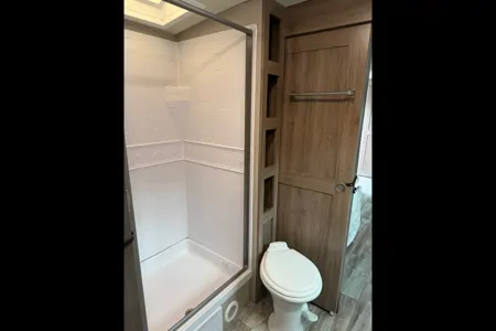 Mike's Grand Design Imagine 2910BH Travel Trailer