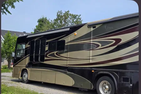 Super luxury Tuscany Classe A