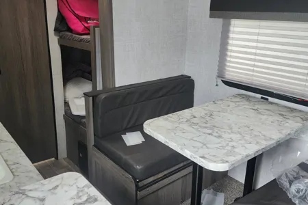 John's Gulf Stream 199DS Travel Trailer