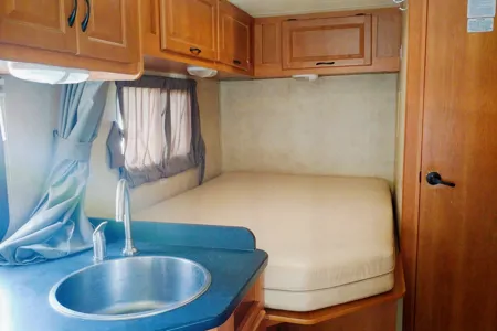 Michael's Majestic 24 Class C