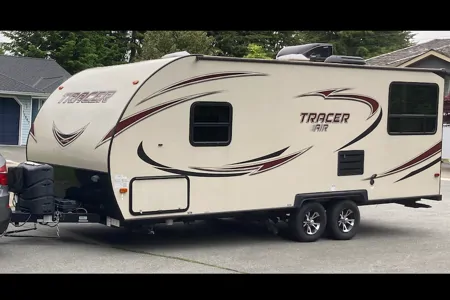 Tracer Tracer Air Travel Trailer