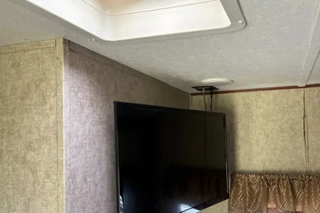 Tracer Tracer Air Travel Trailer