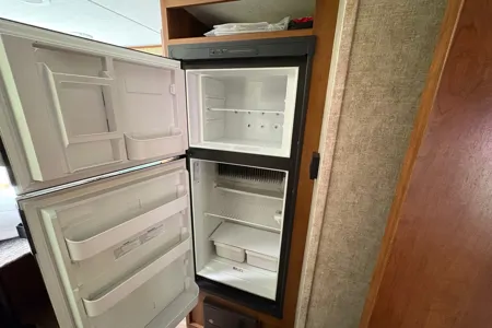 Tracer Tracer Air Travel Trailer