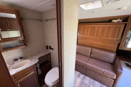 Tracer Tracer Air Travel Trailer