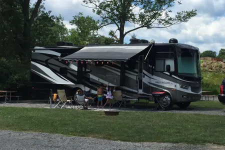 Michael's Forest River 352qs Class A