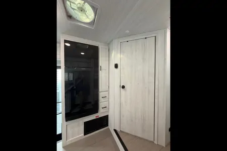 Brand New Forest River Entrada 3100FB Luxury Easy to drive Class C sleep up to 10