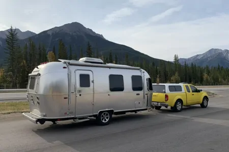 Silver Bullet Airstream Caravel 22FB Travel Trailer