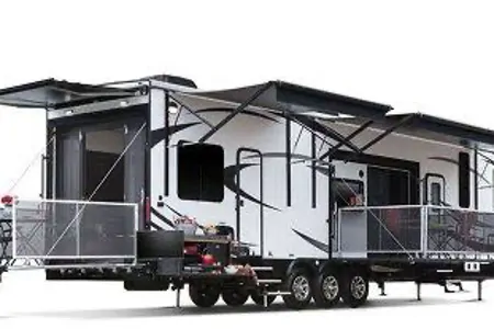 jeff's Jayco Octane t32h Toy Hauler