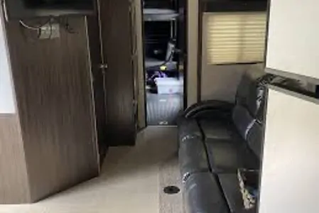 jeff's Jayco Octane t32h Toy Hauler
