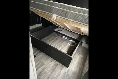 Britany’s Jayco Seismic 403T Fifth Wheel