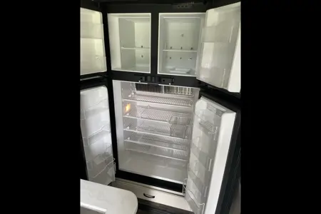Britany’s Jayco Seismic 403T Fifth Wheel