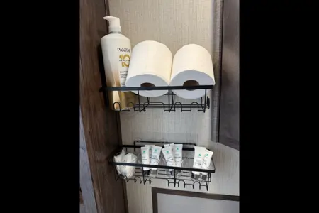 Kelvin's Luxury Cruiser RV Embrace EL275 Travel Trailer