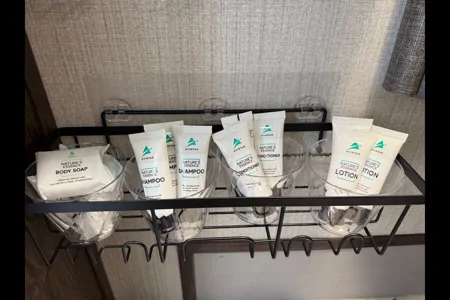 Kelvin's Luxury Cruiser RV Embrace EL275 Travel Trailer