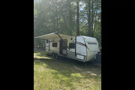 Vivian's Keystone 2016 Travel Trailer