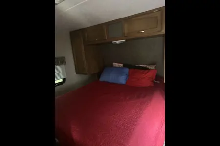 Vivian's Keystone 2016 Travel Trailer