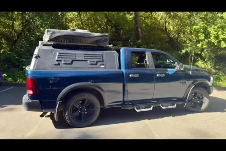 MIKE's Ram 1500 Classic 4x4 - TRUCK with Rooftoptent and 270 degree Awning