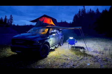 MIKE's Ram 1500 Classic 4x4 - TRUCK with Rooftoptent and 270 degree Awning