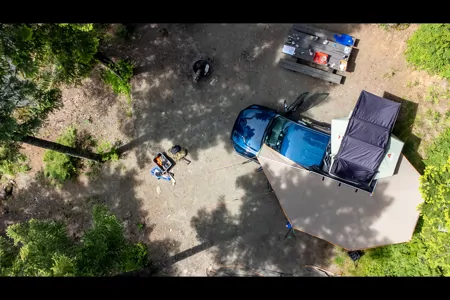 MIKE's Ram 1500 Classic 4x4 - TRUCK with Rooftoptent and 270 degree Awning