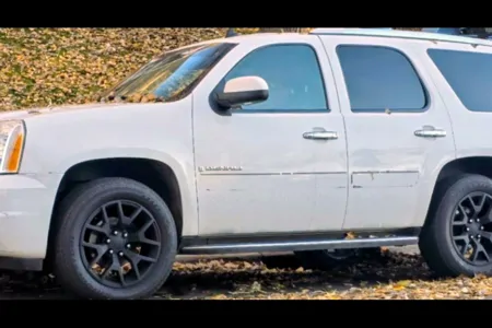 Ruben's GMC Yukon denali Campervan