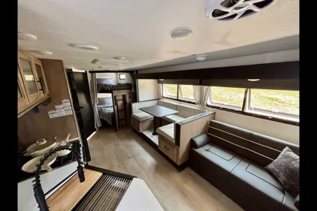 Rutherford’s Retreat ~ Forest River Black Label ~ Sleeps 8